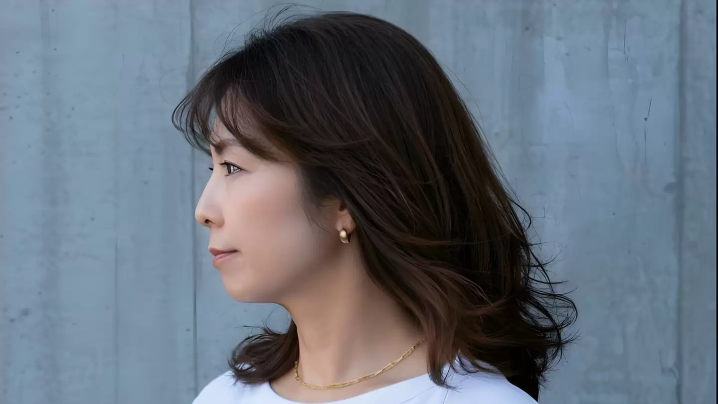 HAIR MAKE HEART SHAPED BOX 外観