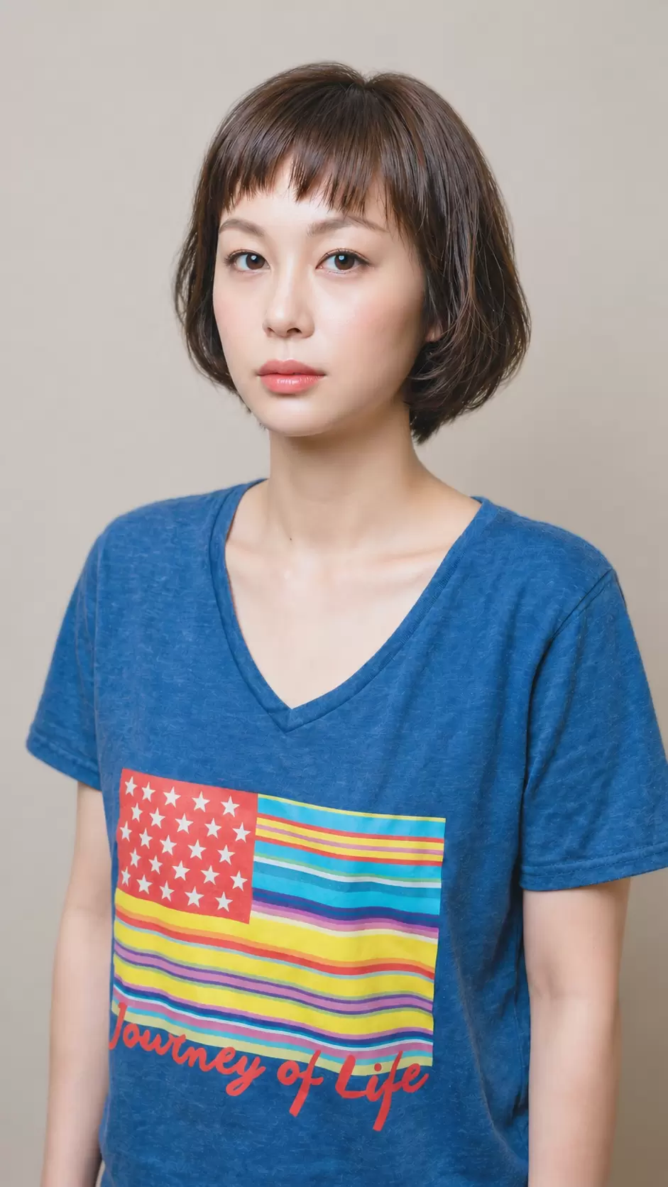 前髪の割れ癖と襟足の浮き癖を考慮して設計したショートヘアの完成スタイル